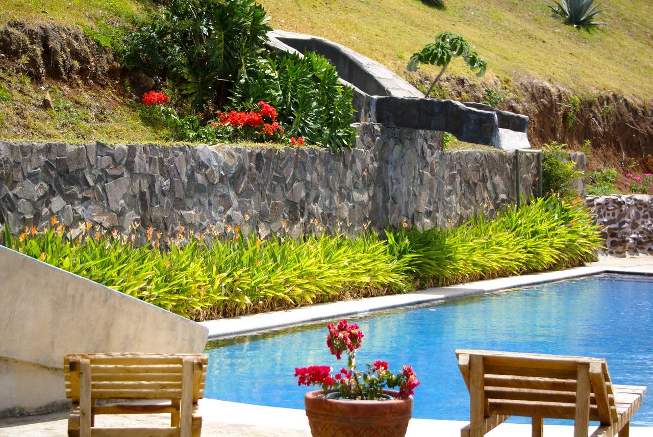 Vida Aventura Ranch Hotel Tanques Exterior foto